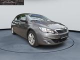 Peugeot 308 1,2 130PS Limousine 80.000km, Navi - Peugeot 308 in Leverkusen