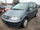 Volkswagen Sharan 2.0 TDI 1.Hd AHK SHZ Insp+TÜV+Garantie - gebrauchte VW Sharan aus dem Jahr 2009