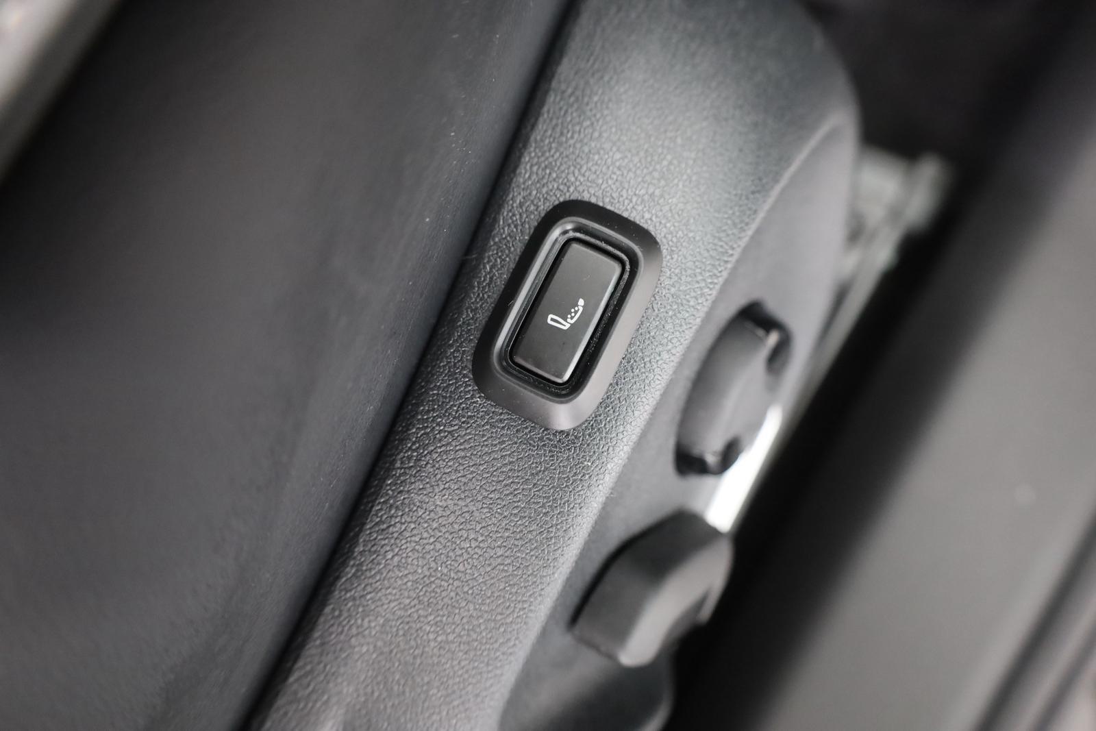 Volkswagen Passat 1.5 eTSI DSG Business LED Kamera, миниатюра 26