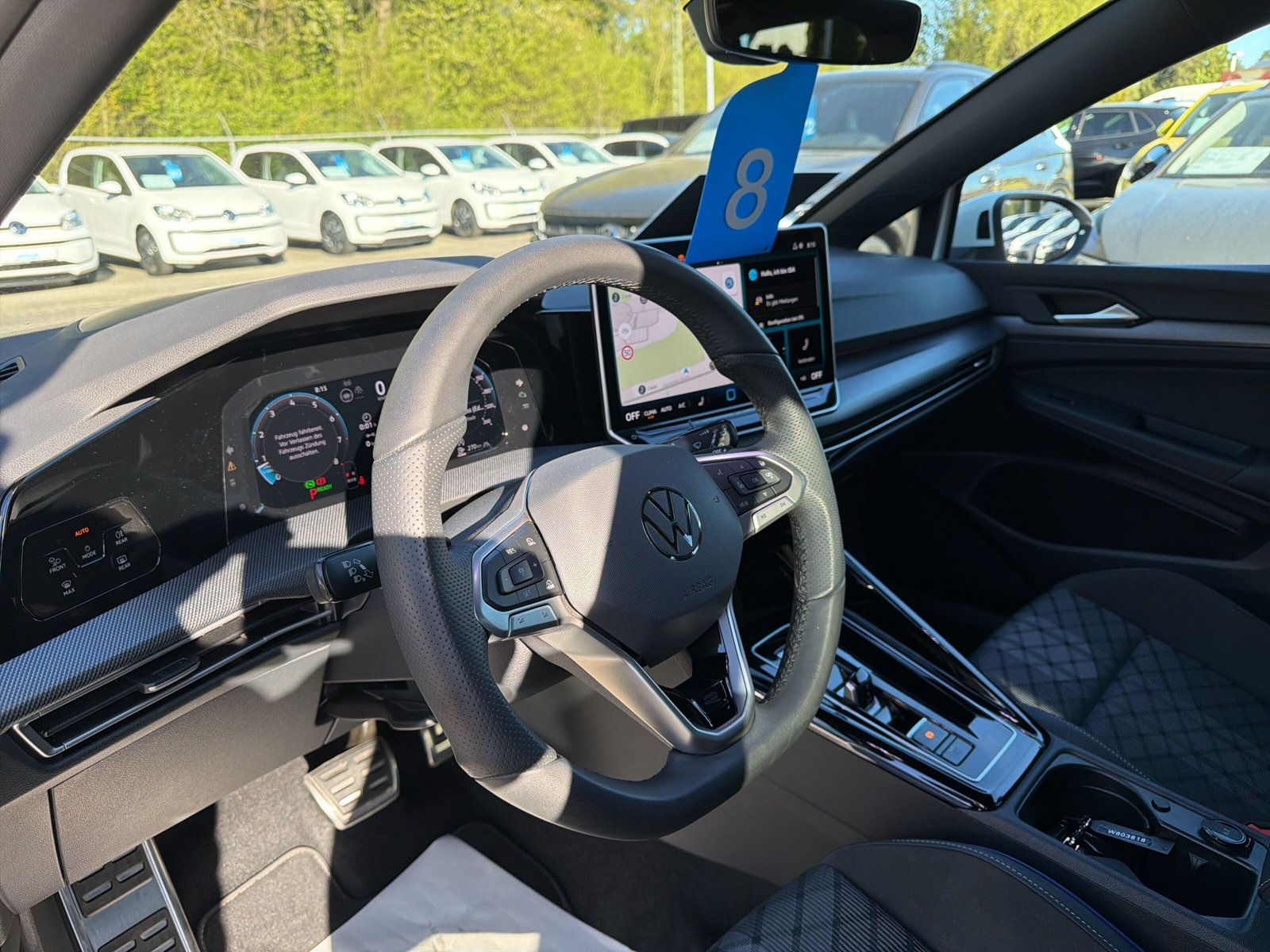 Golf  Var R-Line eTSi DSG Navi LED AZV Kamera
