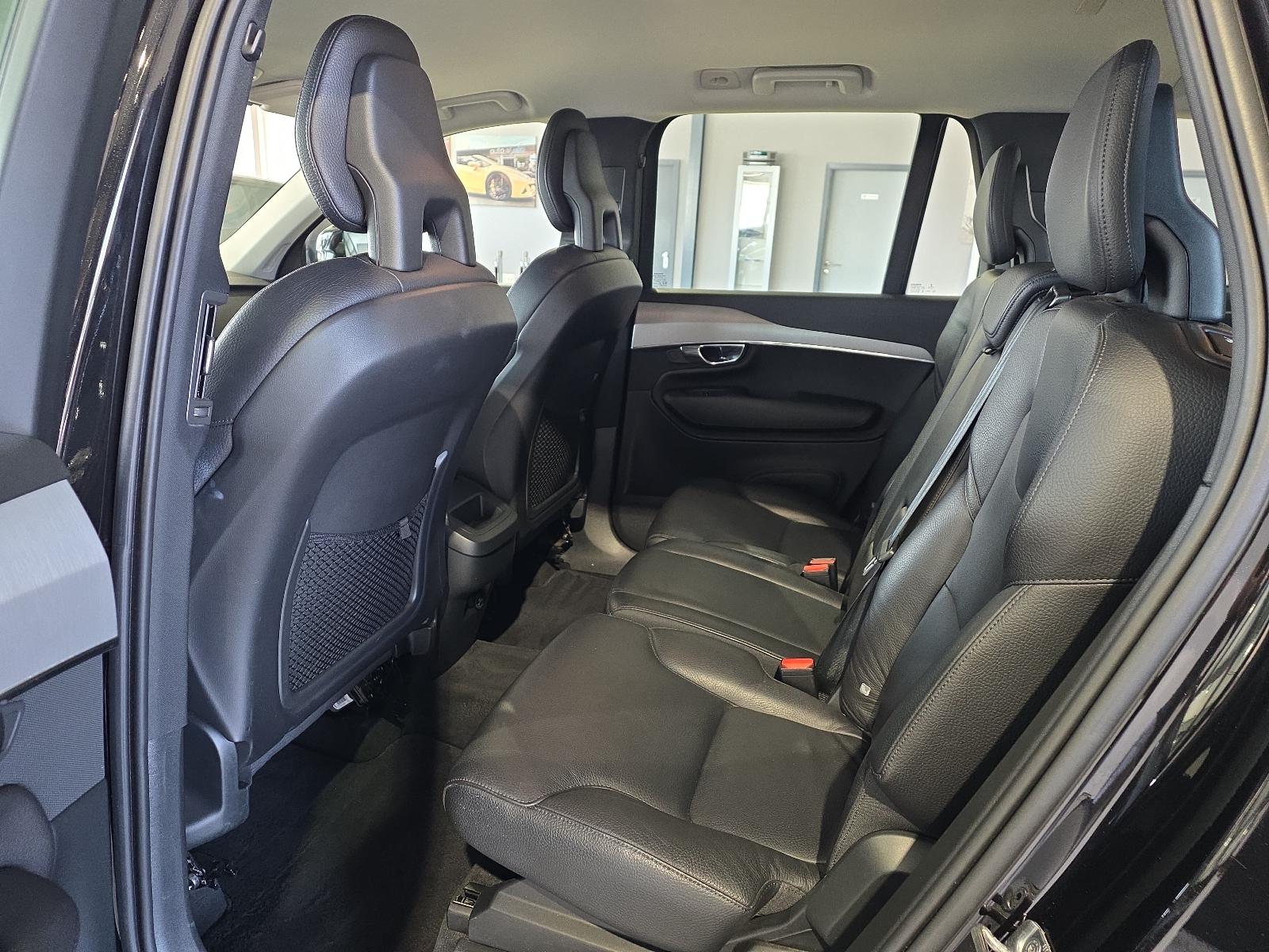 Volvo XC90 B5 (D) Momentum Pro AWD ACC BLIS Kamera LED