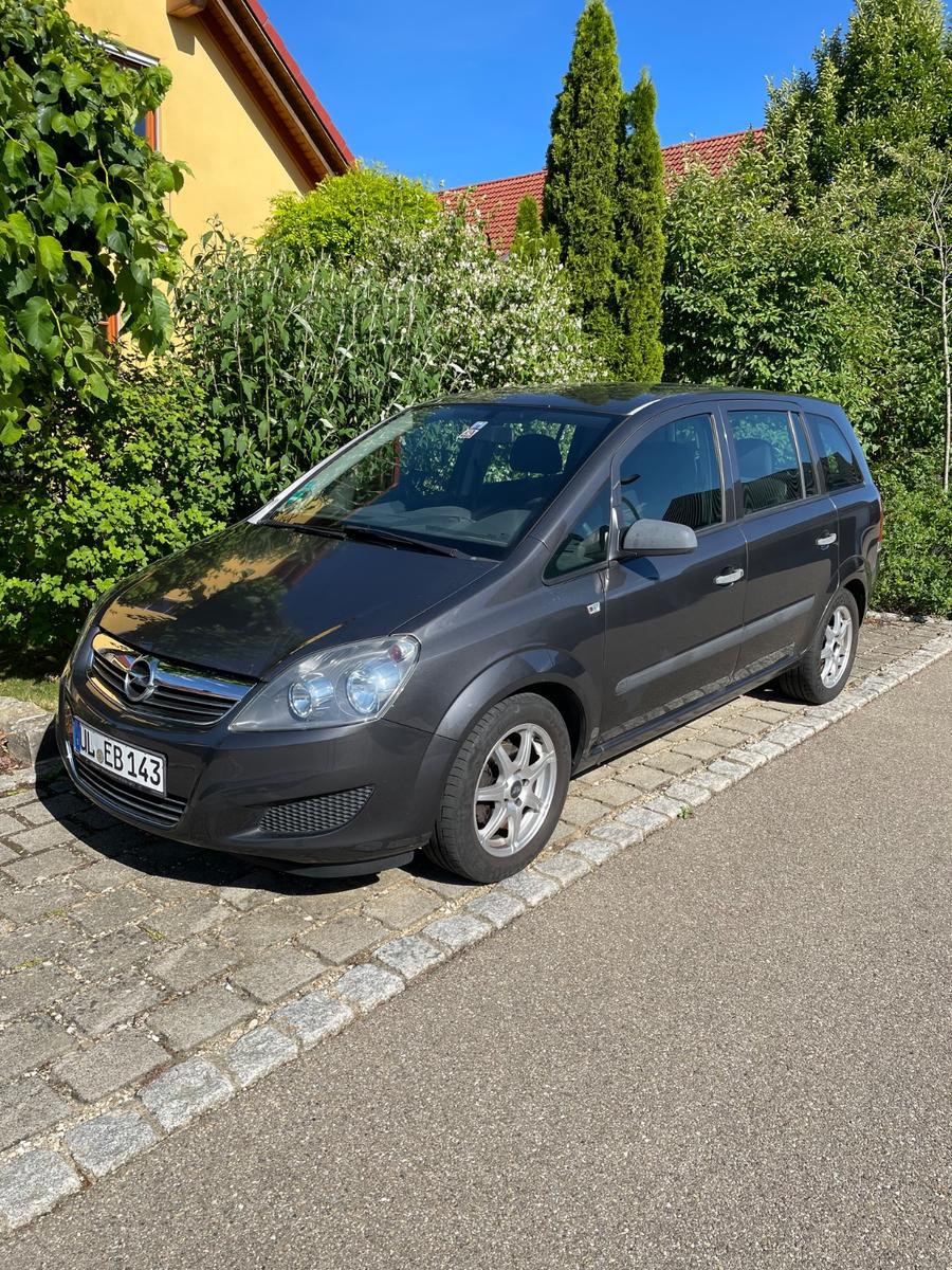 Opel Zafira 2009 — photo 10
