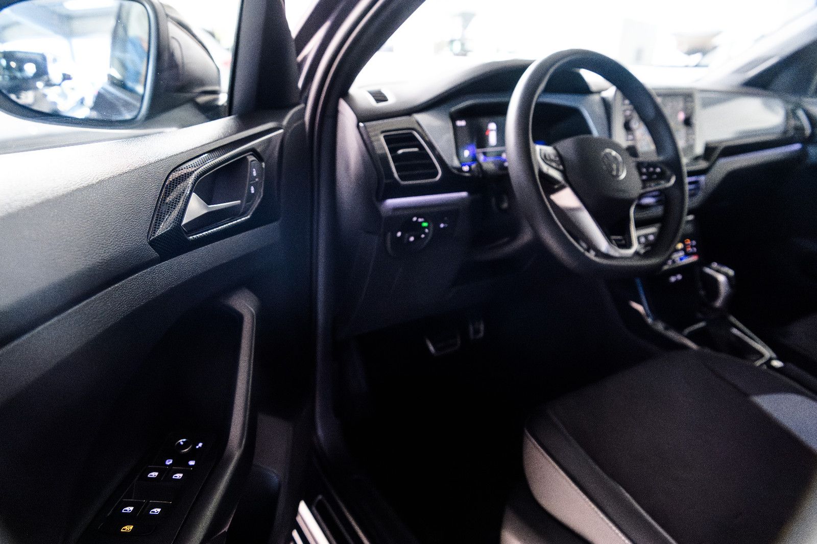 Fahrzeugabbildung Volkswagen T-Cross Goal 1.0 TSI DSG LED+AHK+NAVI+ACC+APP
