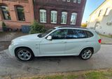 BMW X1 xDrive23d Allrad - BMW X1: Xdrive23d