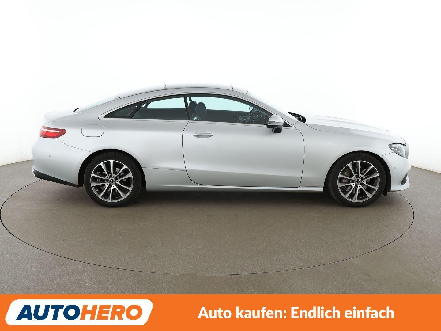 Mercedes-Benz E 300 Avantgarde Aut.*NAVI*PDC*TEMPO*SHZ*