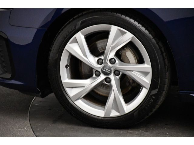 Audi A4 - Bild 14