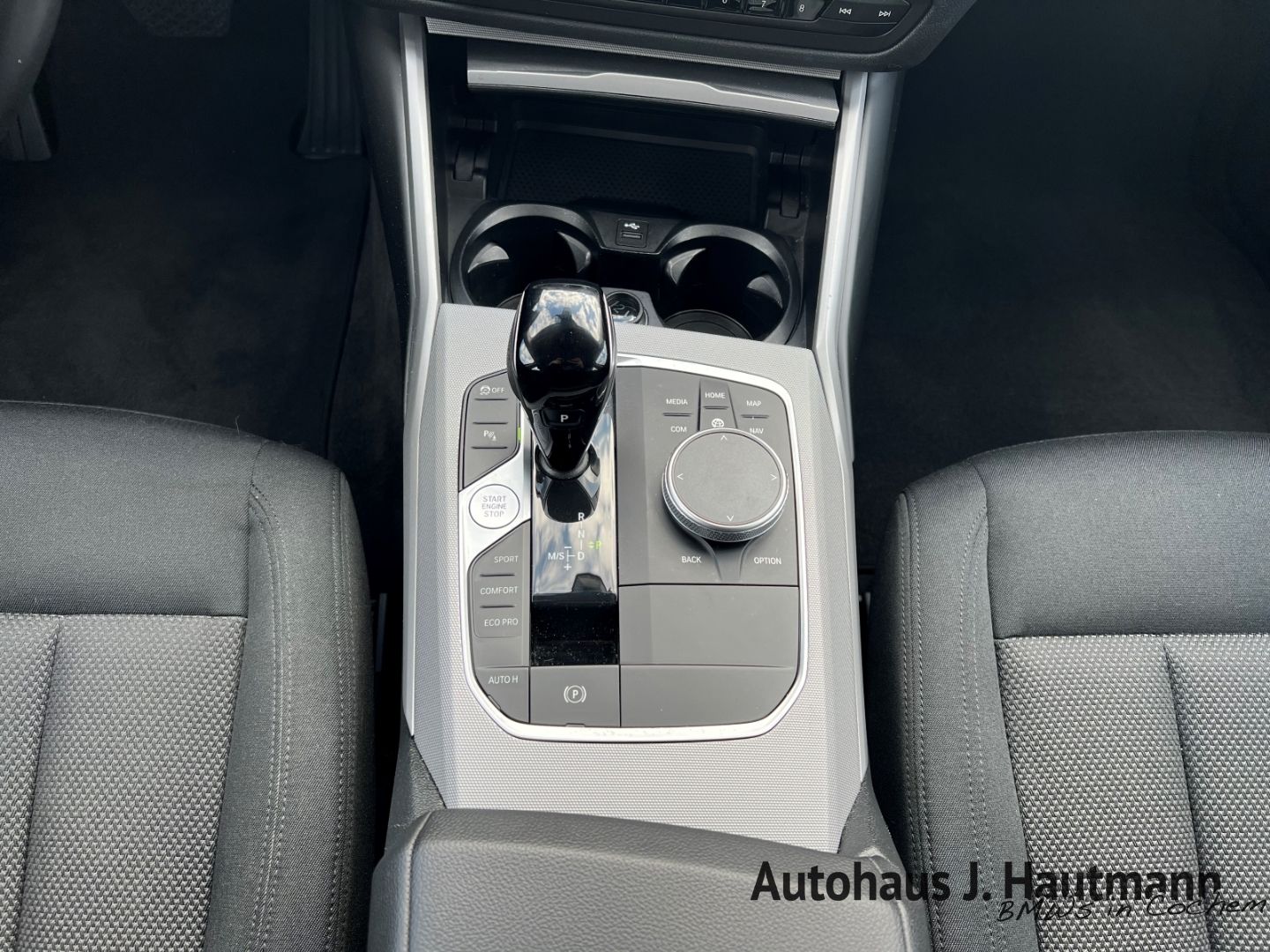 BMW 318 d Touring Advantage +1.HAND+LED+NAVI+SHZ+PDC foto 18