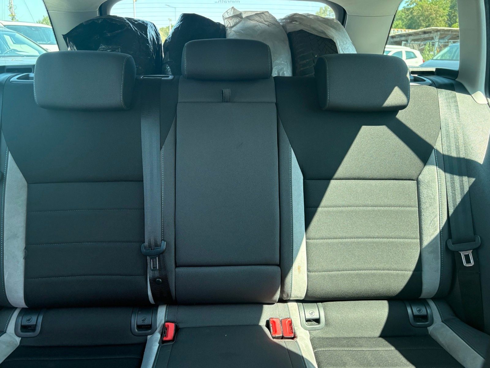 Fahrzeugabbildung SKODA Octavia 2.0 TDI Combi Joy DSG Navi Xenon SCHECKH