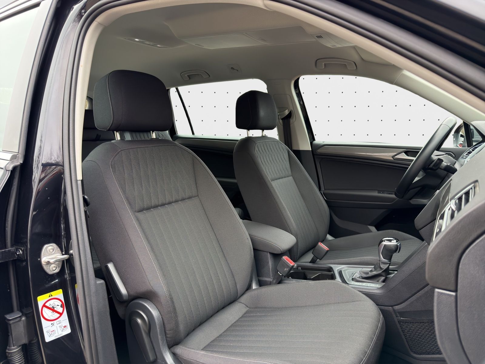 Volkswagen Tiguan Allspace - Bild 10
