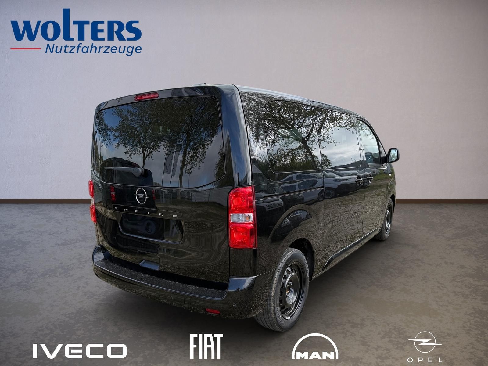 Fahrzeugabbildung Opel Zafira Edition 2.2 Diesel 180 AT8