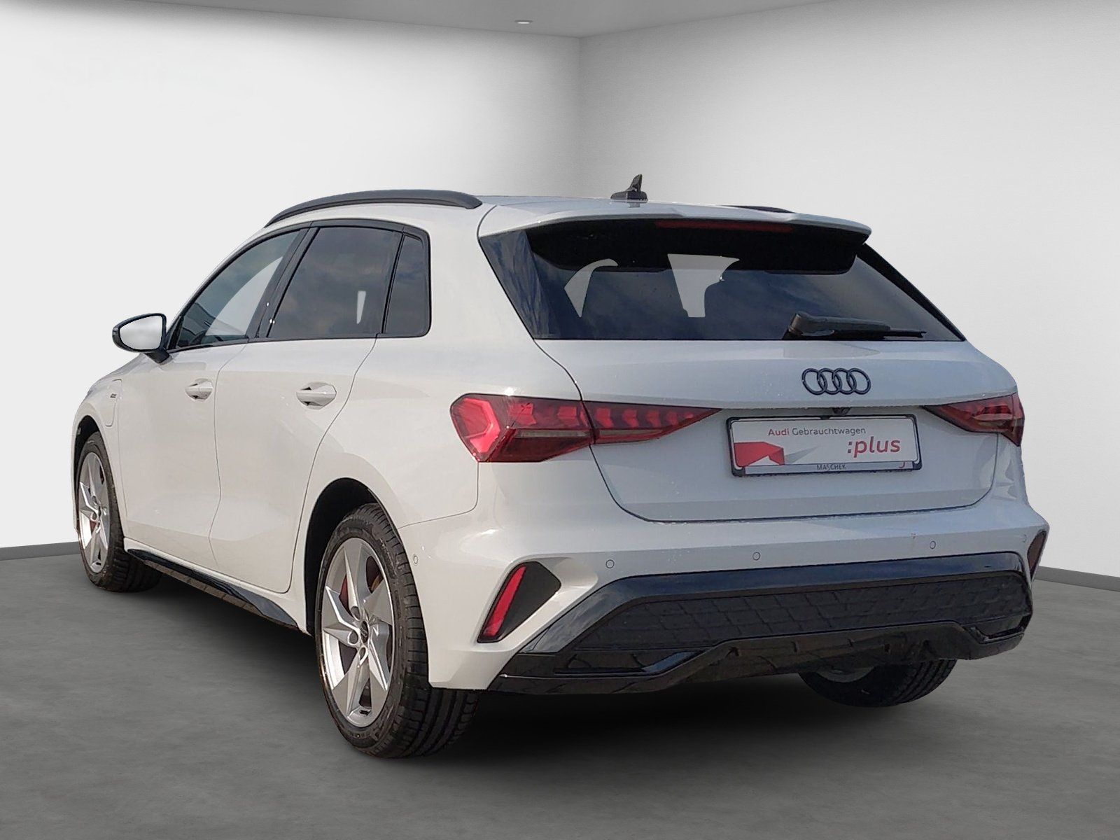 Audi A3 Sportback 45 TFSI e S line AHK HUD Matrix Son foto 4