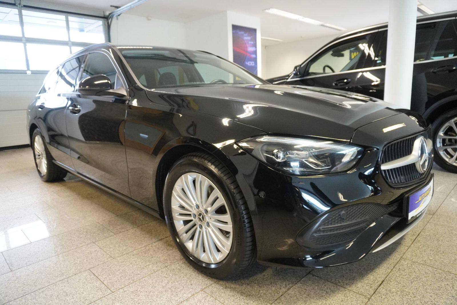 Mercedes-Benz C 220 d 4Matic Touring Aut./LED/SHZ./Nav. imagem 3