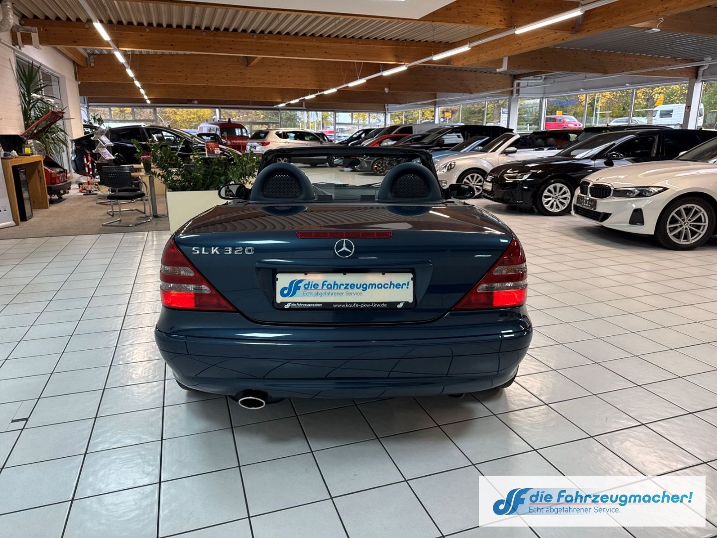 Fahrzeugabbildung Mercedes-Benz SLK 320 Leder SHZ Designo Sportsitze Klima 2.Han