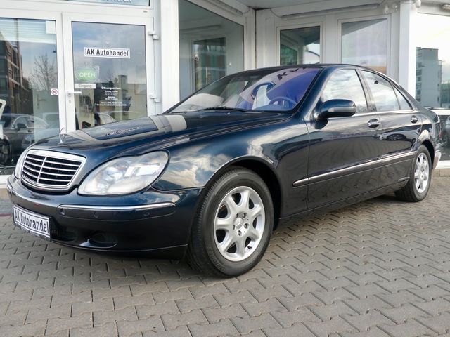 Mercedes-Benz S 500 PDC Glasdach Tempomat Rentnerfahrzeug