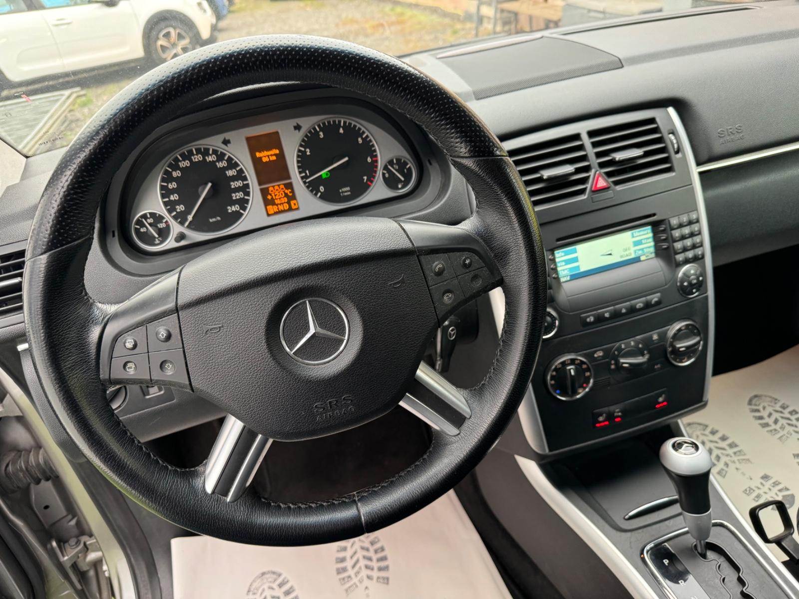 Mercedes-Benz B200 2006 — photo 20
