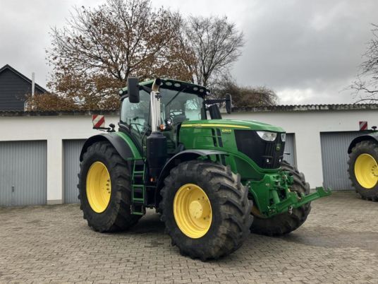 John Deere 6250R