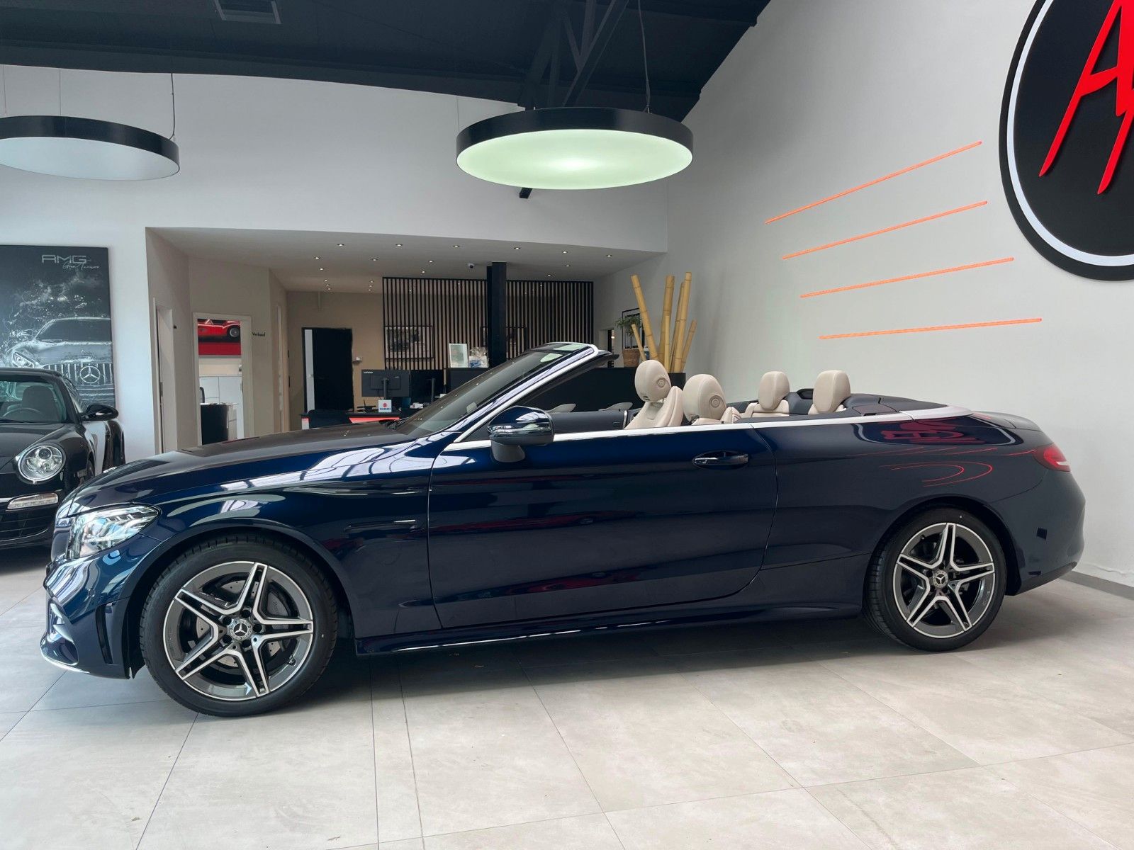 Fahrzeugabbildung Mercedes-Benz C 200 Cabrio AMG-Line*Airscarf*Park-Paket*