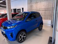 Aixam Ambition Crossover Premium  saphirblaumetallic