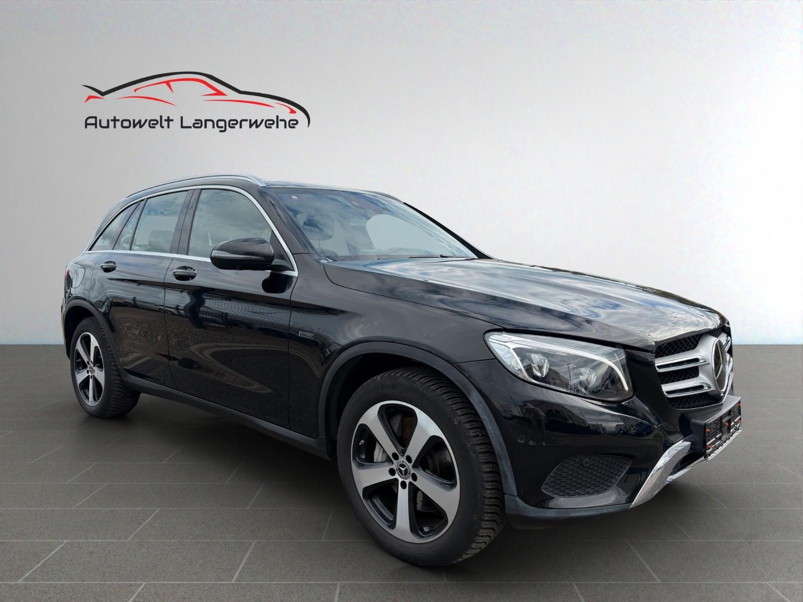 Mercedes-Benz GLC 350 e 4Matic*Plug In*Navi*Pano*Leder*1.Hand*