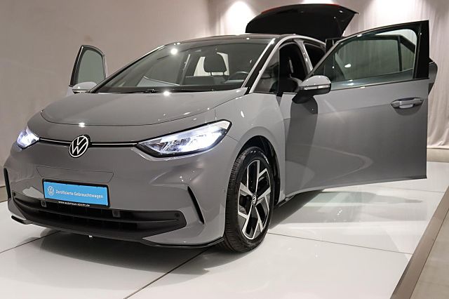 ID.3 Pro TravelAssist ACC Winterräder Kamera erg