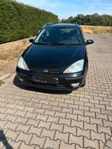 Ford Focus MK1 Ghia Edition 1,6 L Automati... - Ford Focus aus 2003: Ghia