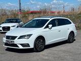 Seat Leon ST Xcellence NAVI/RFK/Pano/ACC/LEDER - Seat Leon: R