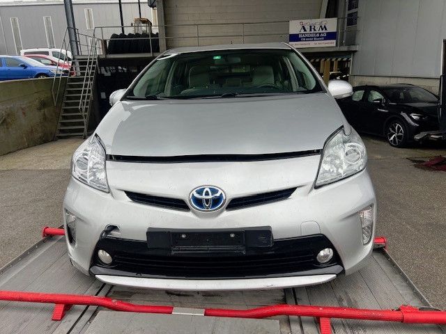 Toyota Prius 1.8-l-VVT-i Life