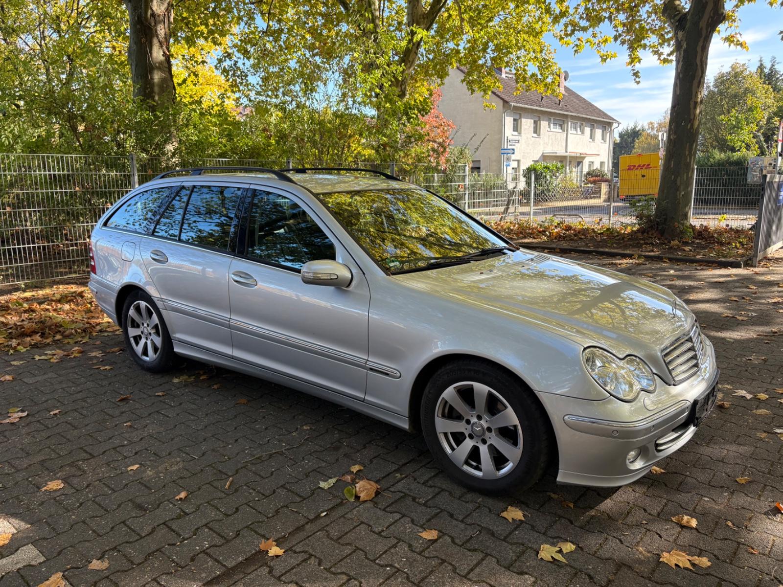 Mercedes-Benz C220 2006 — vehicle for AFU Ukraine