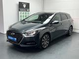 Hyundai i40 blue Style I.Hand Pano Leder Navi AHK - Hyundai i40: Style