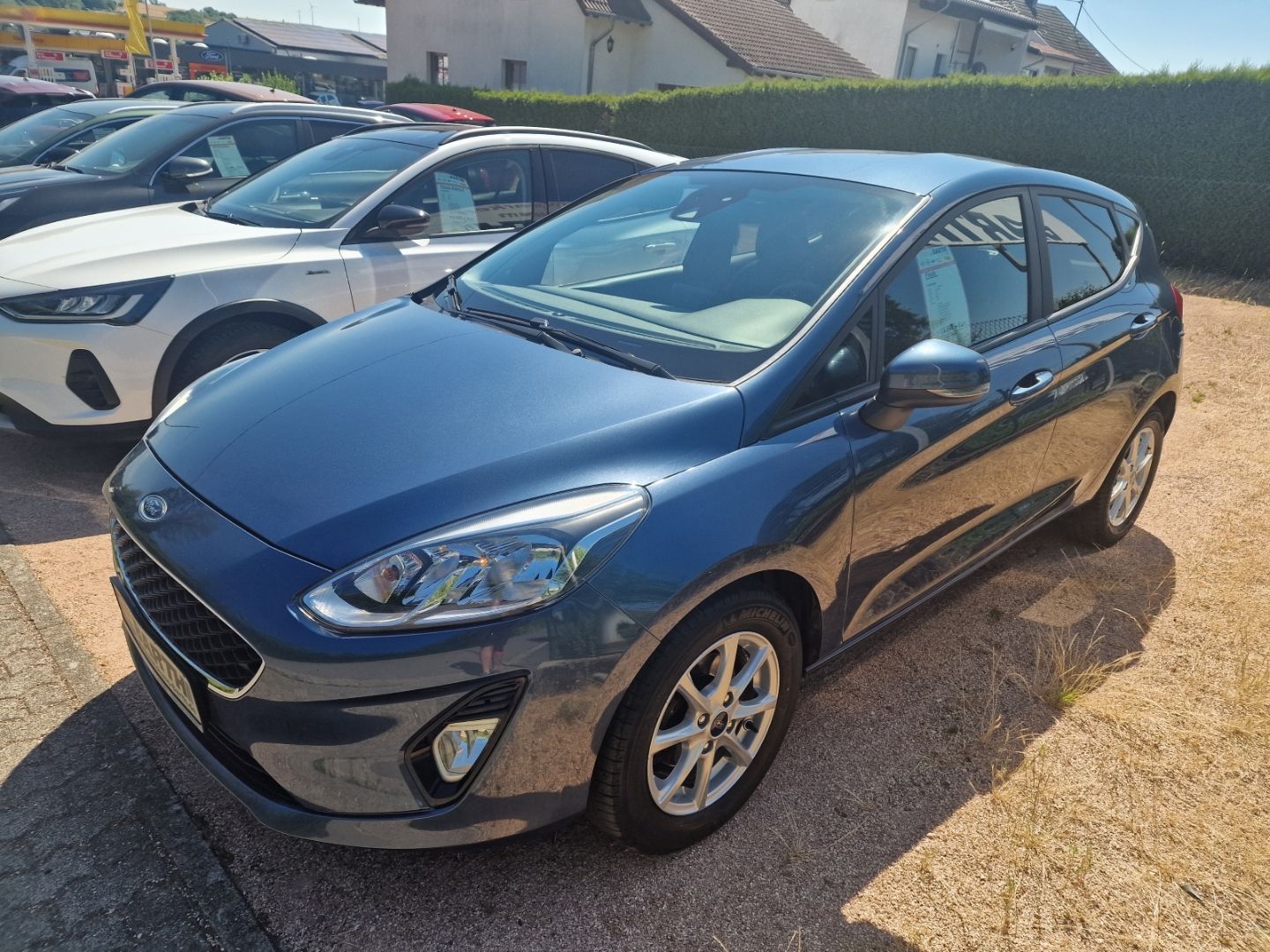 Fahrzeugabbildung Ford Fiesta Cool & Connect Apple CarPlay Android Auto