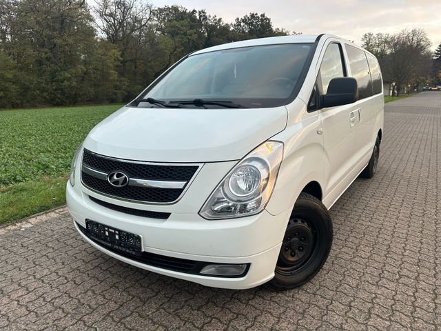 Hyundai H-1 Travel 8-Sitzer Navi Standheiz Fahrradträger