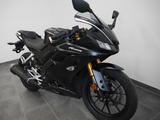 Yamaha YZF R 125 // Matt Schwarz // 32KM - YAMAHA R3
