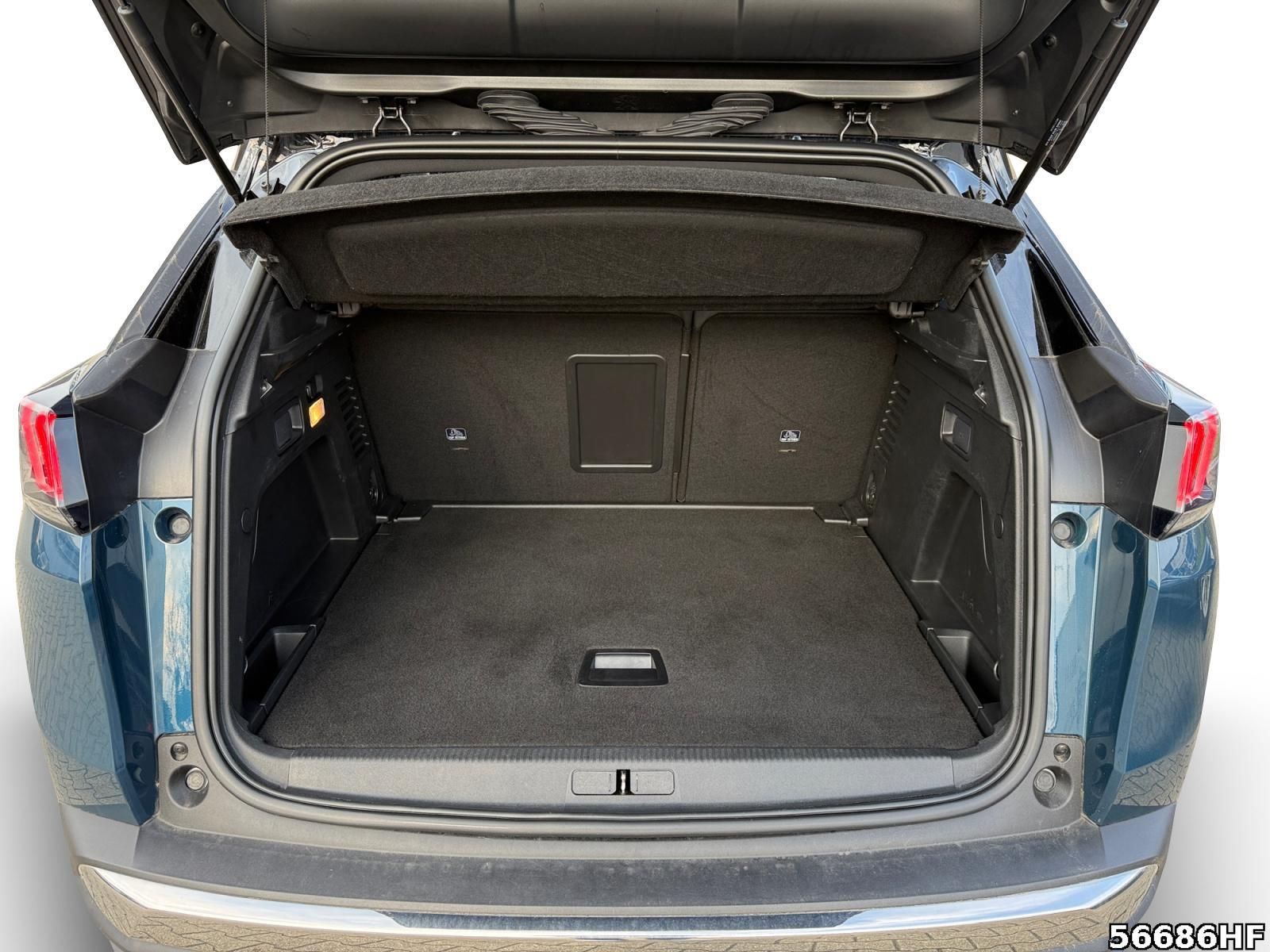 Fahrzeugabbildung Peugeot 3008 GT*Sitzhzg*LED*ACC*NAVI*PDC+CAM*