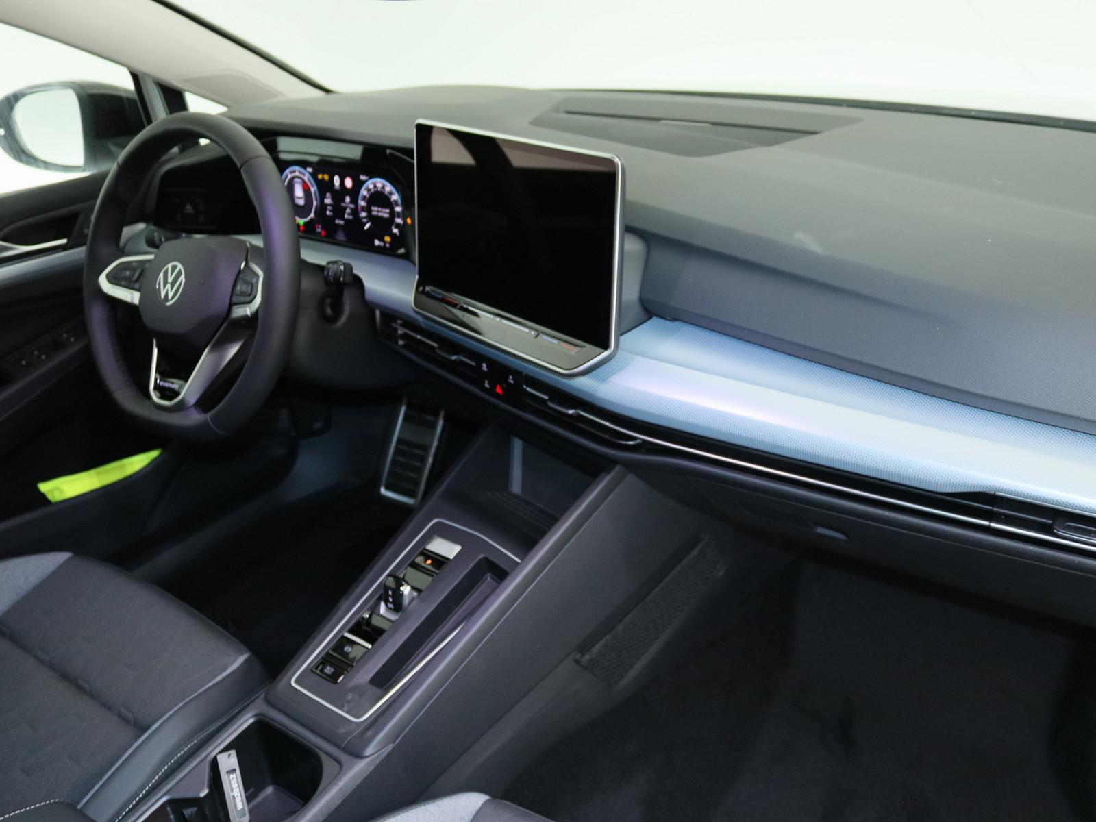 Volkswagen Golf VIII 1.5 eTSI Energy ACC NAVI KAMERA SHZ, миниатюра 6