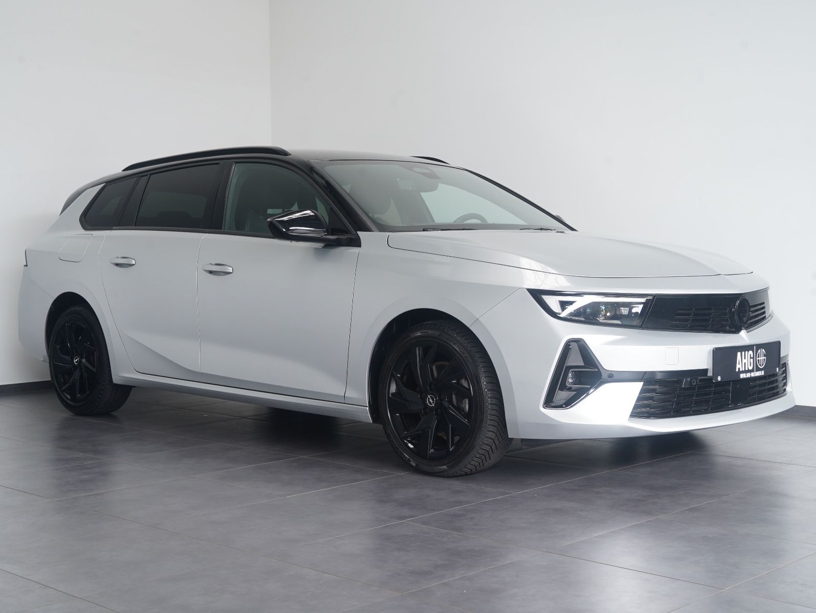 Fahrzeugabbildung Opel Astra L 1.2 Turbo Sports Tourer GS