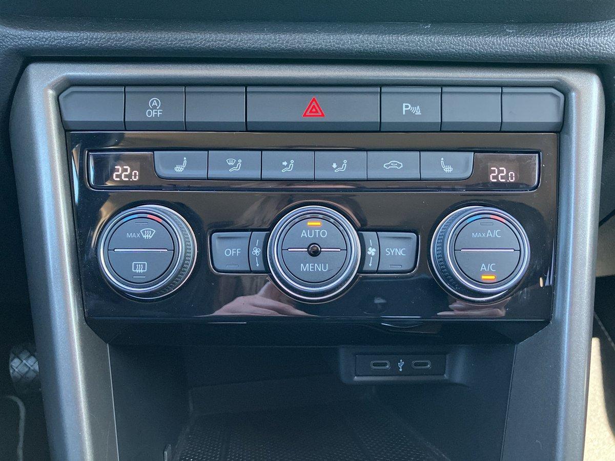 Volkswagen T-Roc 1.5 TSI STYLE KAMERA+ACC+SITZHEIZUNG+LED, миниатюра 18