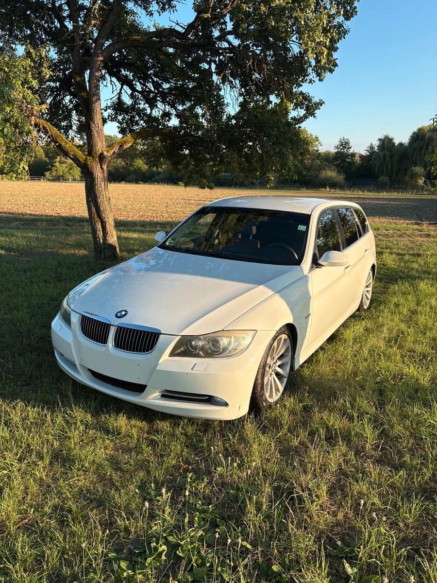 BMW 335