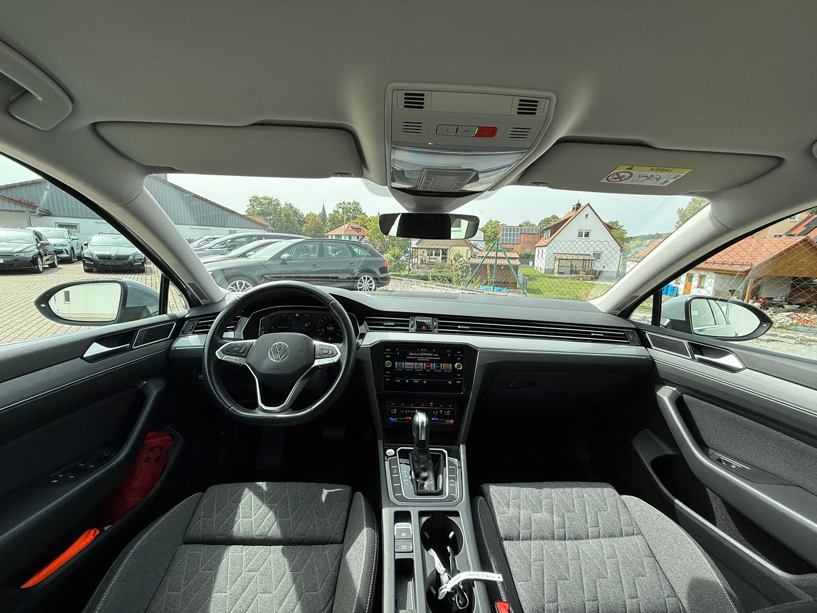 Volkswagen Passat Var. Business 2.0 TSI DSG AHK ACC APP NAV, миниатюра 20