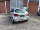 Mercedes-Benz B 200 B -Klasse B 200 - Mercedes-Benz B 200