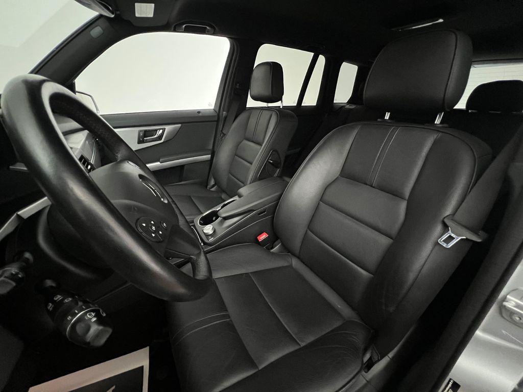 MERCEDES-BENZ GLK 220 CDI / NUR 88.tKM / RENTNER / GARANTIE MERCEDES-BENZ GLK 220 CDI / NUR 88.tKM / RENTNER / GARANTIE