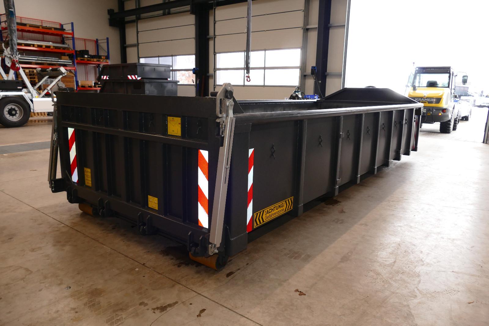 Andere 15m³ Abrollcont., Heckkl. Abklappbar u. Pendelnd