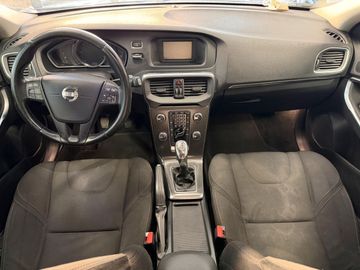 Volvo V40 - 9
