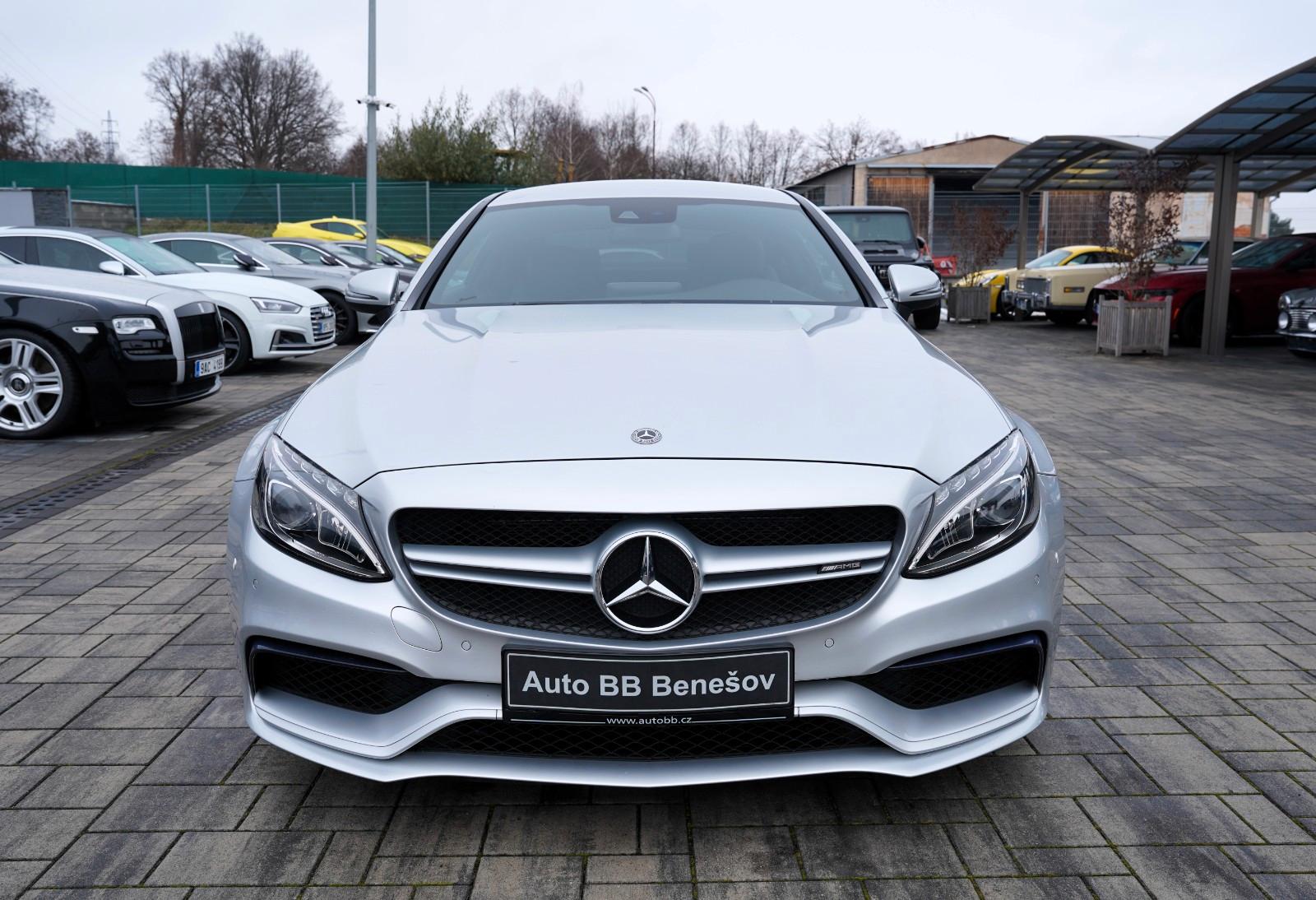 Mercedes-Benz C 63 AMG C Coupe C 63 AMG