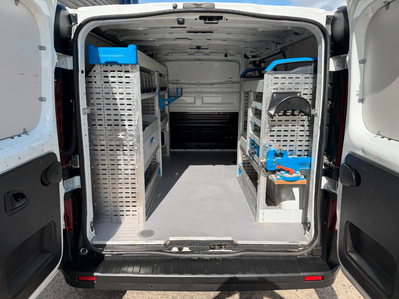 Opel Vivaro B KASTEN L1H1  2,9t *2xSORTIMO*KLIMA*NAVI