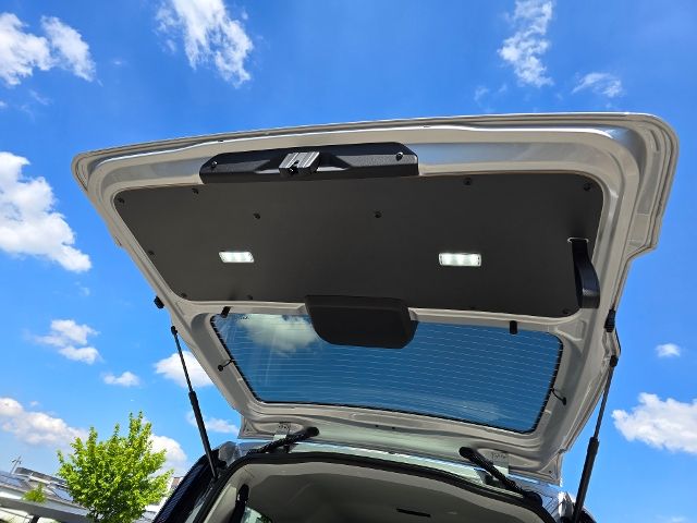 Fahrzeugabbildung Volkswagen Caddy Life Maxi Rollstuhltransport REHA