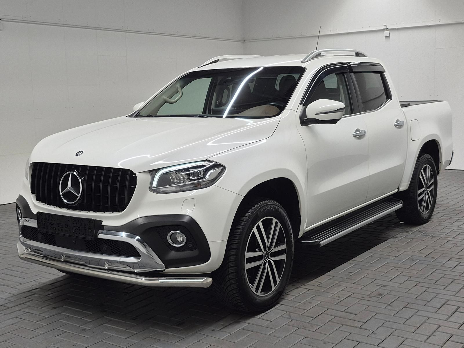 MERCEDES-BENZ X 250d 4Matic DoKa Power LED/Navi/AHK/360°/19-LM