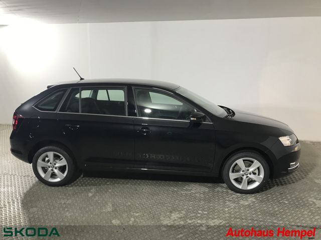 Skoda Rapid Spaceback 1.0 TSI Style ALU TEL SHZ PDC