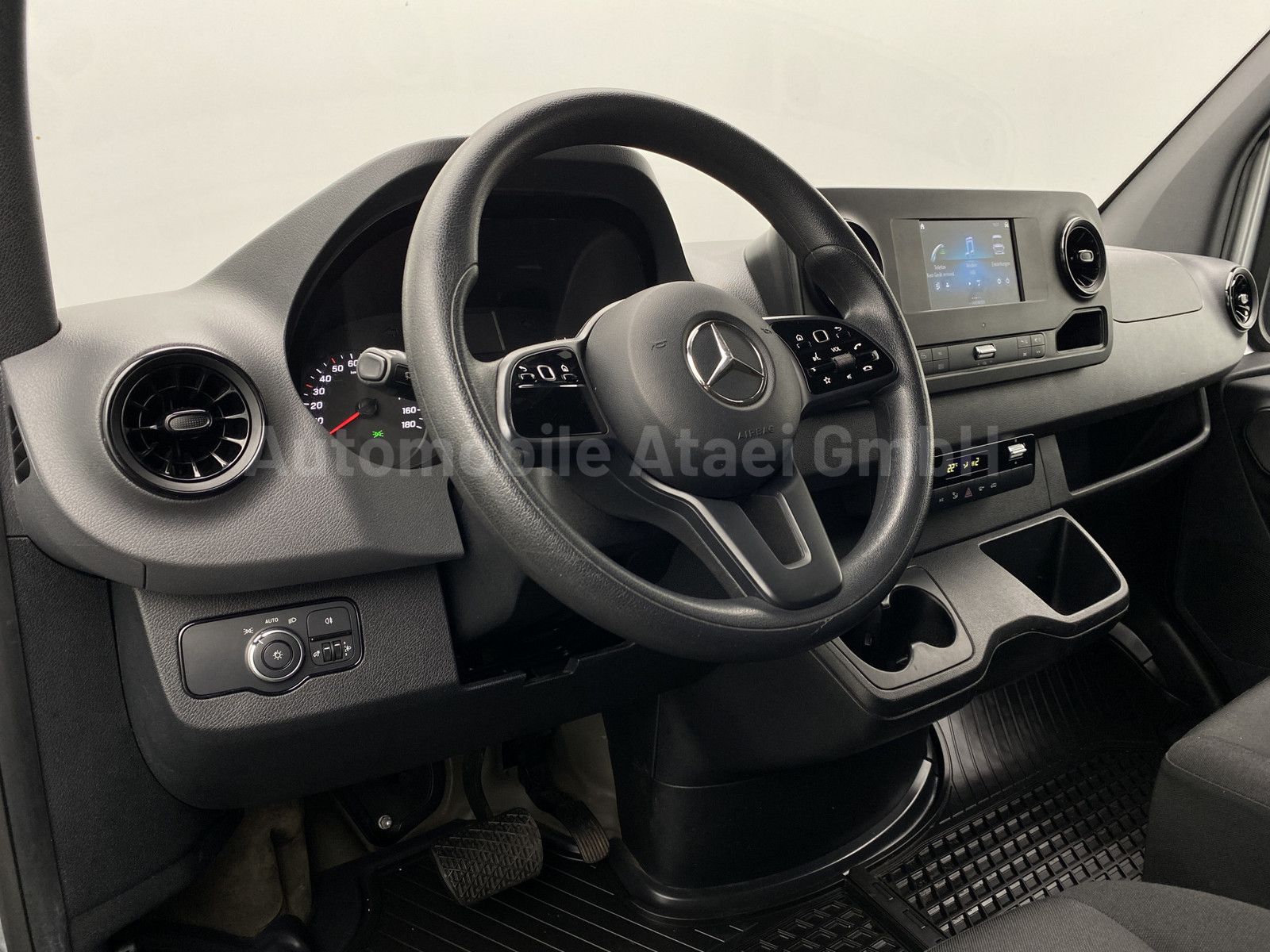 Fahrzeugabbildung Mercedes-Benz Sprinter Automatik KAMERA+ KLIMA (3780)