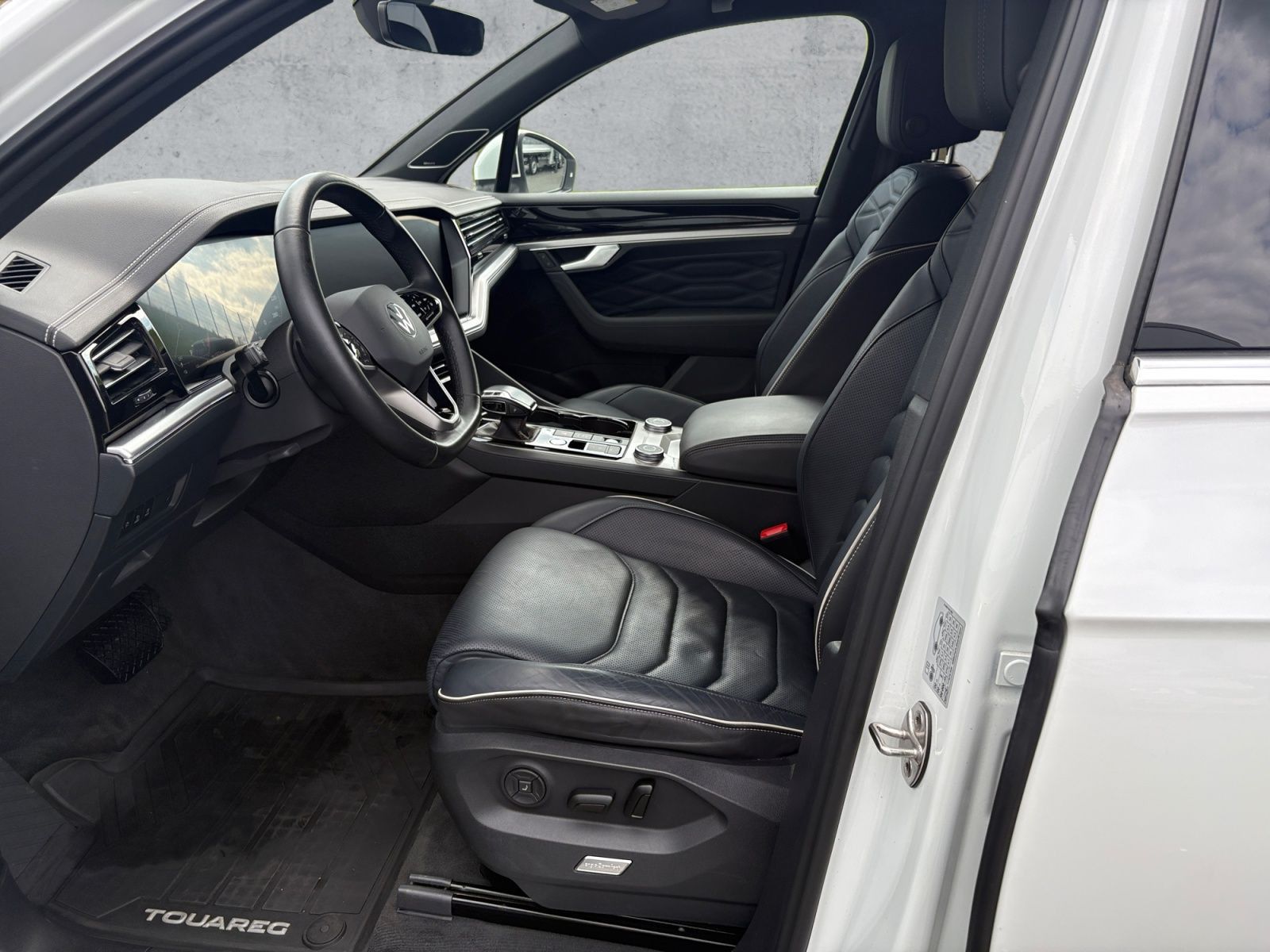 Volkswagen Touareg - Bild 12