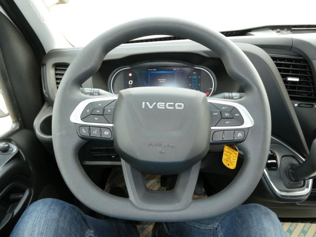 Fahrzeugabbildung Iveco Daily 35S14A8 Kipper/Standheizung/3,5ton AHK